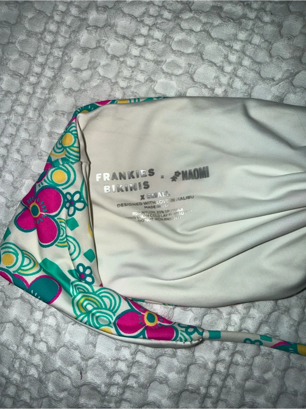 Frankie’s Bikinis Malibu Halter String Top Size x-Small
